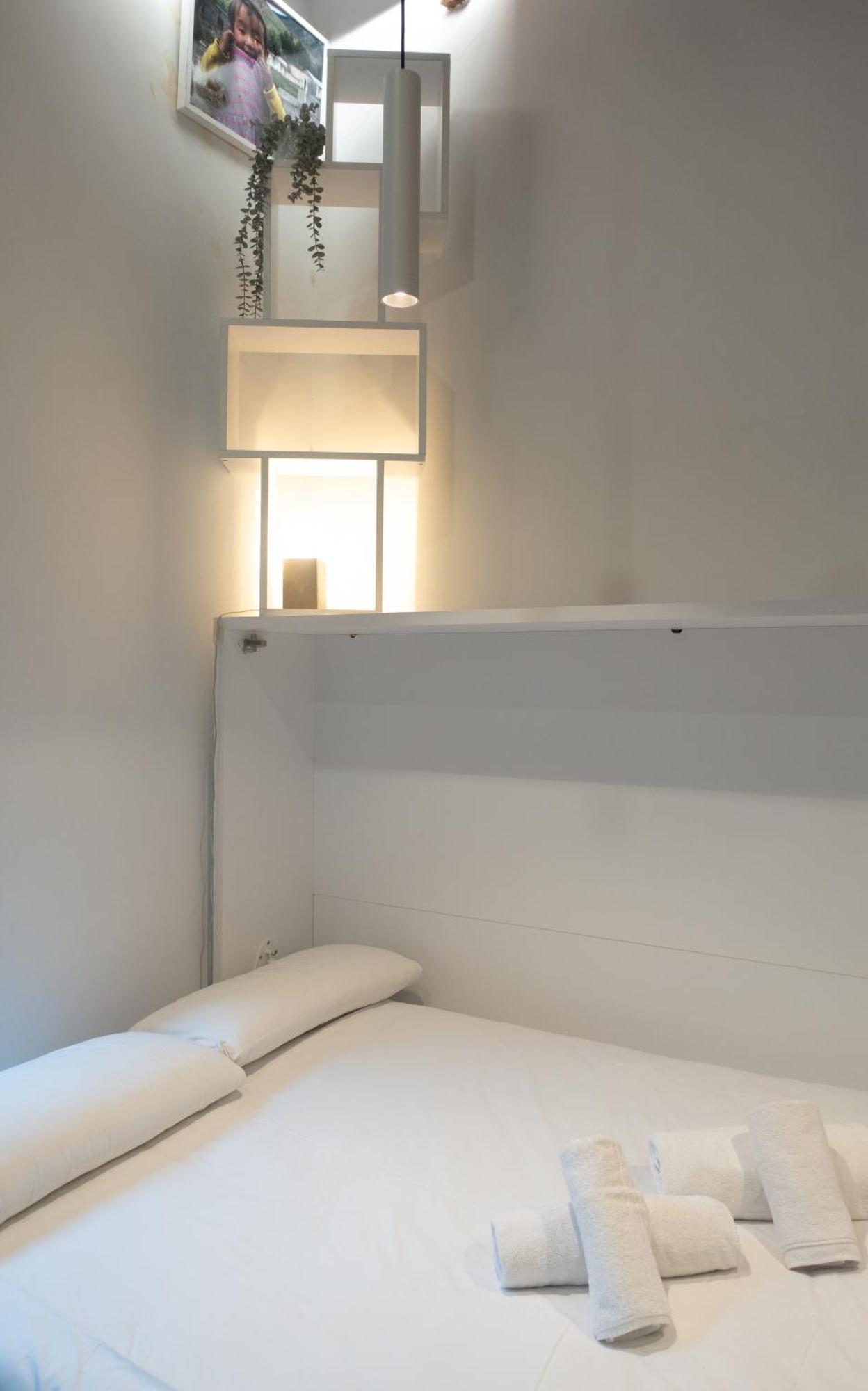 Hortaleza 4, Preciso Estudio En Chueca Junto A La Gran Via De Мадрид Экстерьер фото