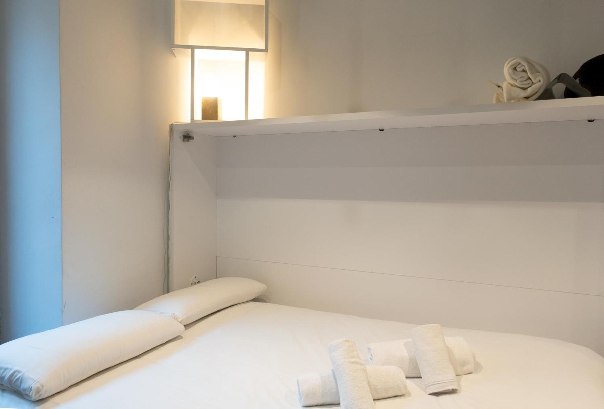 Hortaleza 4, Preciso Estudio En Chueca Junto A La Gran Via De Мадрид Экстерьер фото